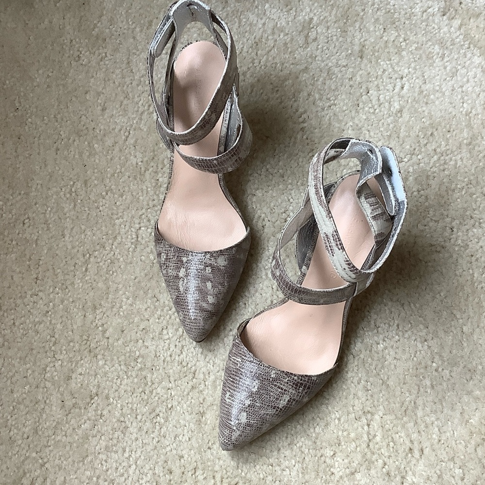Alexander Wang Elegant Snakeskin Taupe Patterned Women's Heels size 8